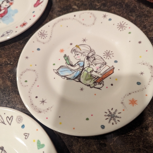 Set of 4 Disney Animator's collection melamine plates - Picture 4 of 13